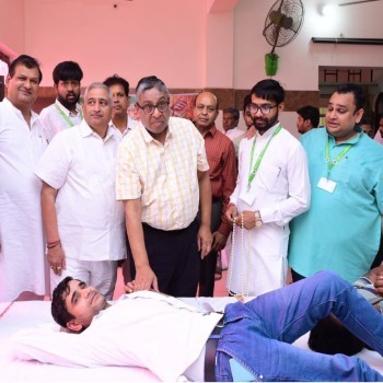 गुरुदेव उपेन्द्र मुनि महाराज के जन्मोत्सव पर धर्म ध्यान, सामायिक साधना और प्रवचन